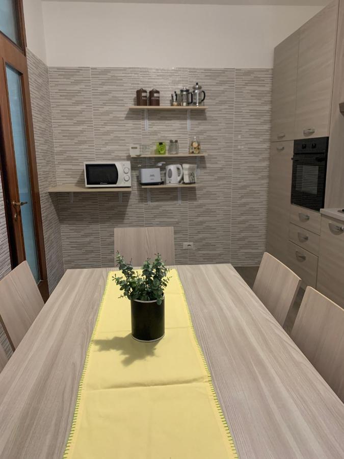 Lario Promenade: Family Friendly Apartment In Como Bagian luar foto