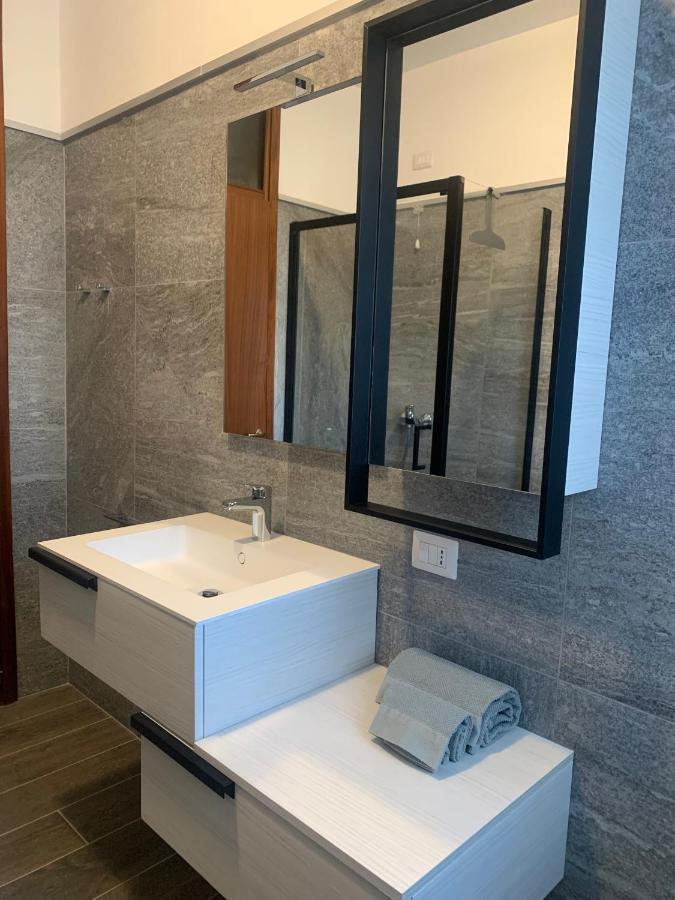 Lario Promenade: Family Friendly Apartment In Como Bagian luar foto